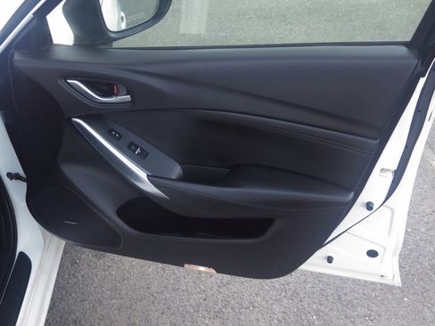 Used 2016 MAZDA MAZDA6 Touring image 22