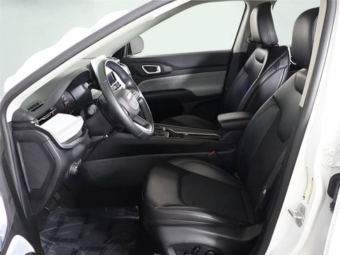 Used 2022 Jeep Compass Latitude w/ Convenience Group image 28