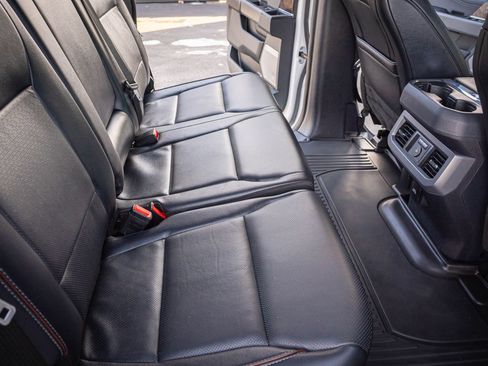 Used 2024 Ford F250 Lariat AWD/4WD image 31