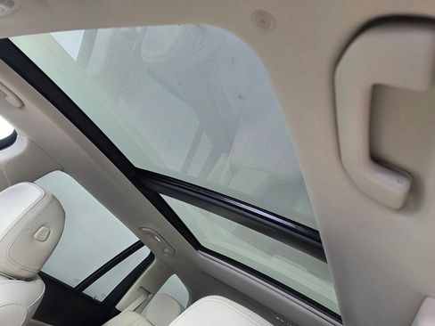 New 2026 Mercedes-Benz GLS 450 4MATIC image 9