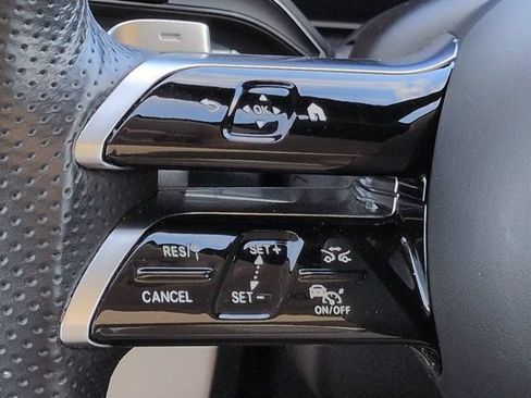 Used 2024 Mercedes-Benz GLS 580 4MATIC w/ Warmth & Comfort Package image 26