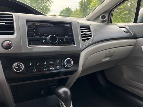 Used 2012 Honda Civic LX image 14