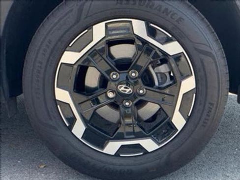 New 2025 Hyundai Santa Fe SE image 33