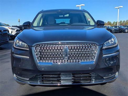 Used 2022 Lincoln Corsair Reserve w/ Equipment Group 201A image 9