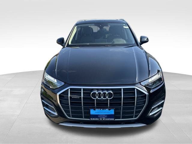 Used 2023 Audi Q5 2.0T Premium Plus w/ Premium Plus Package AWD/4WD image 2