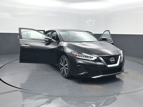 Used 2023 Nissan Maxima SV w/ Floor Mat Group image 38