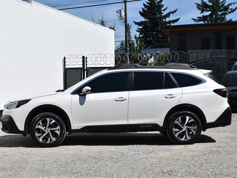 Used 2022 Subaru Outback Limited XT w/ Popular Package #2 AWD/4WD image 9