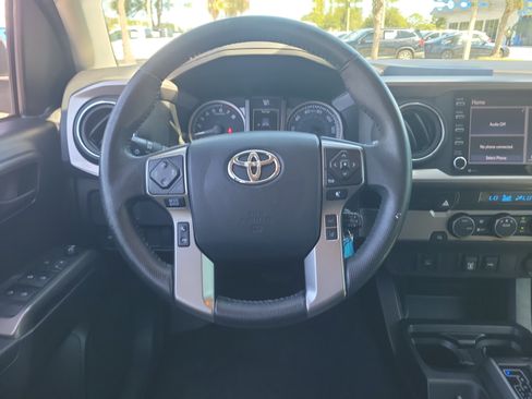 Used 2021 Toyota Tacoma SR5 RWD image 16