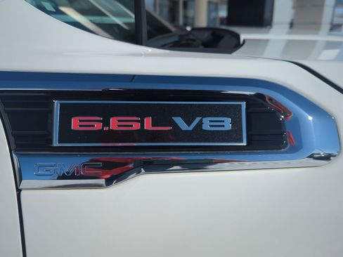 Used 2021 GMC Sierra 2500 Denali w/ Denali Ultimate Package image 6