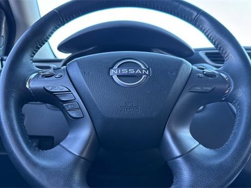 Used 2023 Nissan Murano SV image 34