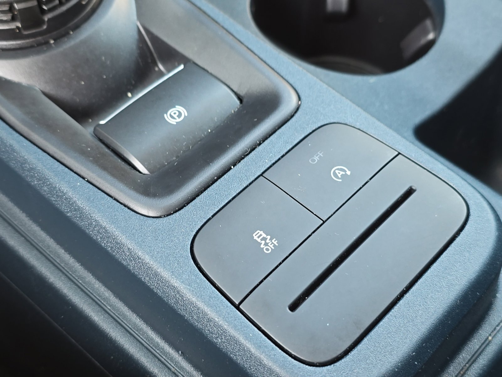 Used 2025 Ford Maverick Lobo AWD/4WD image 16