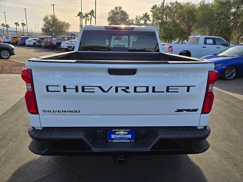 Used 2025 Chevrolet Silverado 1500 ZR2 image 5