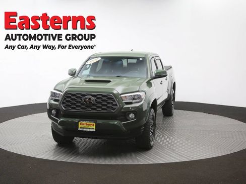 Used 2022 Toyota Tacoma TRD Sport AWD/4WD image 52