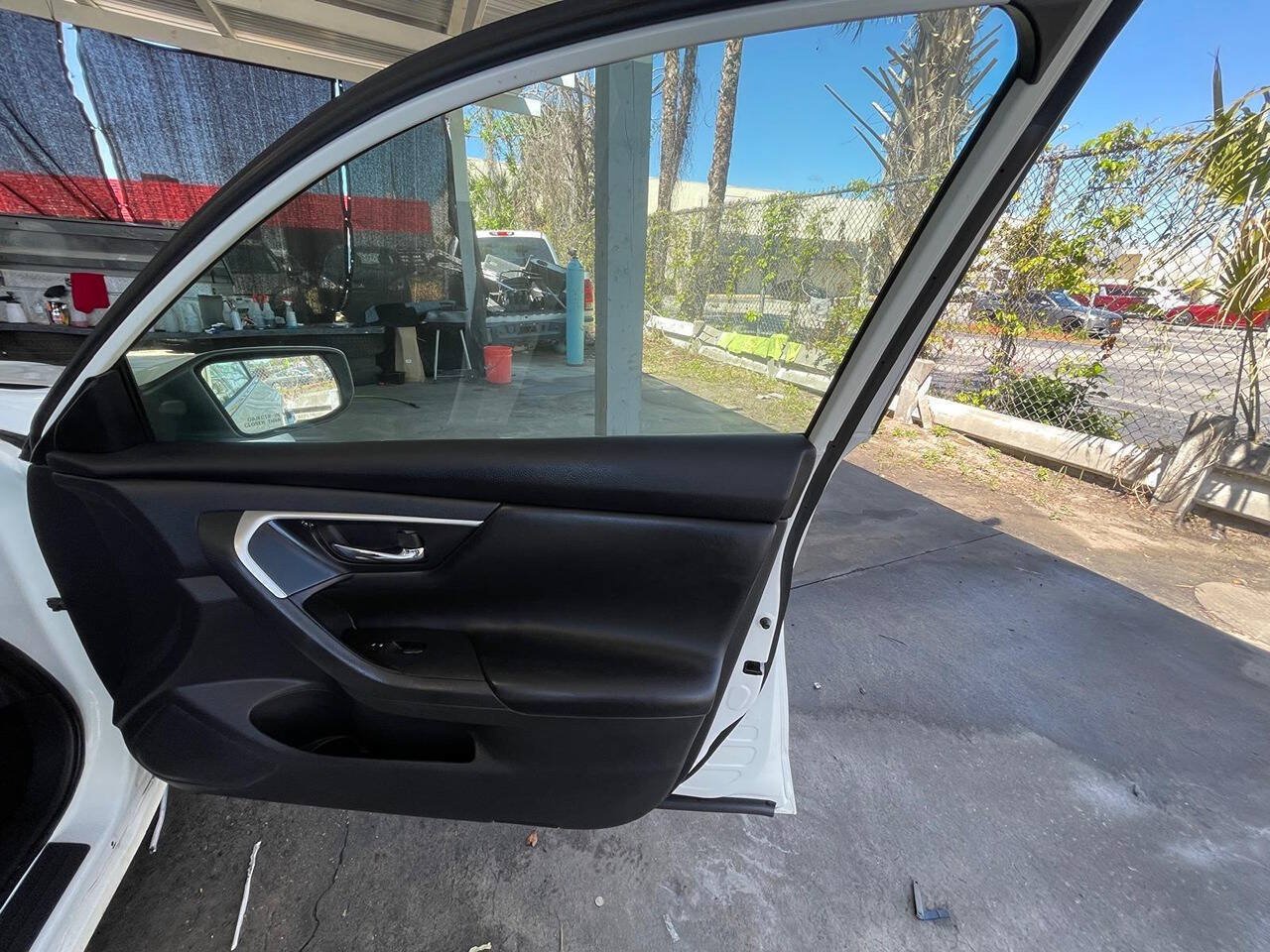 Used 2017 Nissan Altima 2.5 S w/ Power Driver Seat Package FWD image 8