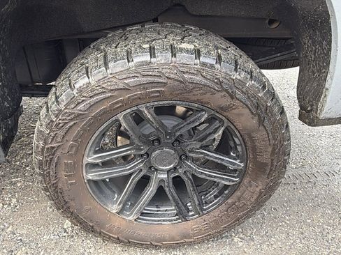 Used 2025 Chevrolet Silverado 1500 RST AWD/4WD image 12