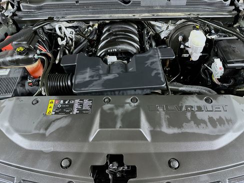 Used 2018 Chevrolet Tahoe Premier image 31