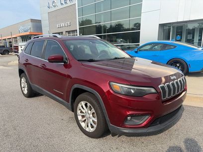 Used 2019 Jeep Cherokee Latitude w/ Popular Appearance Group