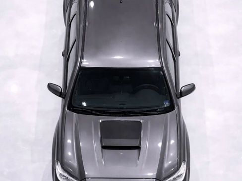 Used 2017 Toyota Tacoma SR5 image 4