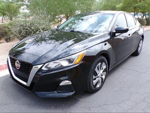 Used 2020 Nissan Altima 2.5 S FWD image 3
