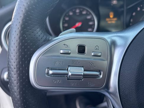 Used 2019 Mercedes-Benz C 300 Sedan image 32