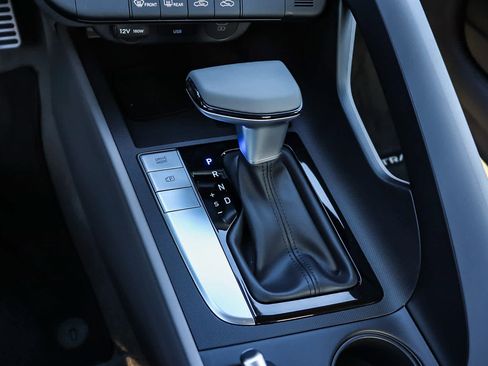 New 2025 Hyundai Elantra Sport image 28