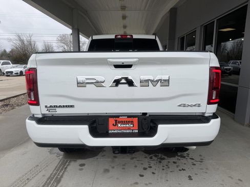 New 2026 RAM 2500 Laramie AWD/4WD image 3