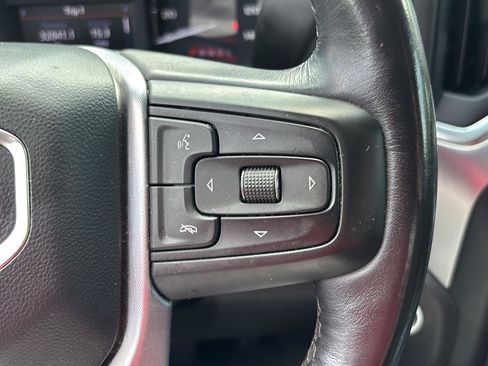 Used 2022 GMC Sierra 1500 SLT w/ SLT Premium Plus Package AWD/4WD image 33
