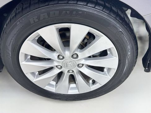 Used 2015 Honda Accord EX-L image 40