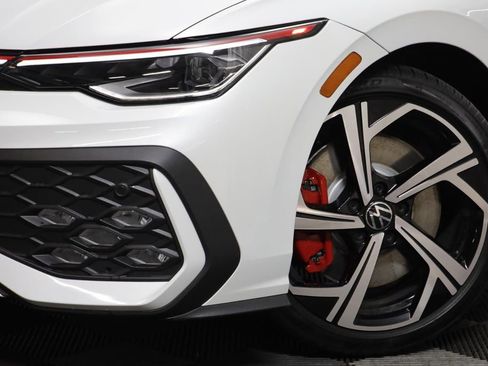New 2026 Volkswagen GTI SE FWD image 4