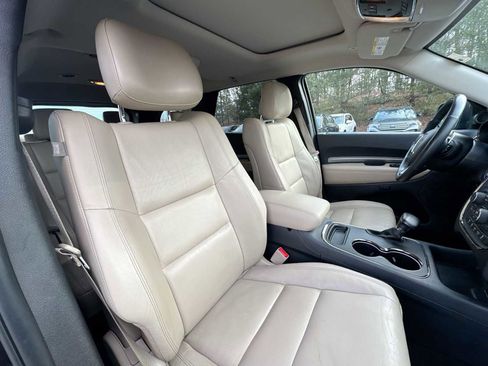 Used 2019 Dodge Durango GT image 17