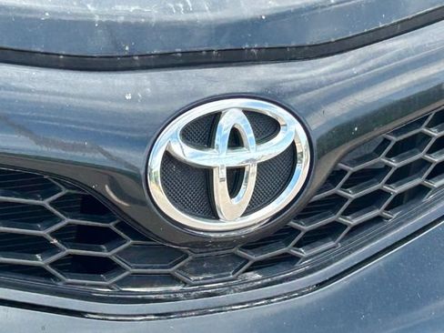 Used 2014 Toyota Camry SE FWD image 10