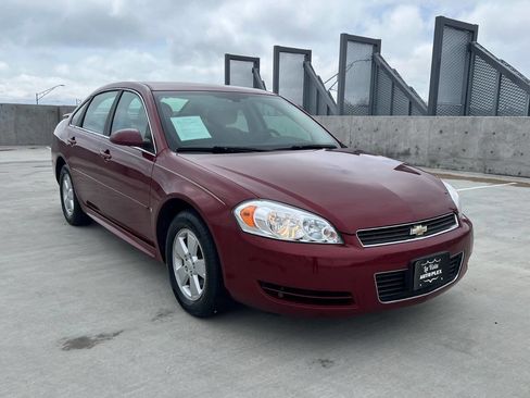 Used 2009 Chevrolet Impala LT image 3
