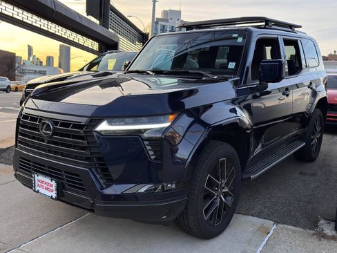 Used 2024 Lexus GX 550 GX 550 Premium w/ Accessory Package (31) image 1