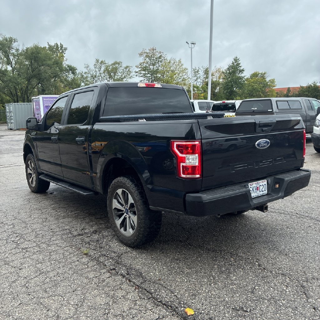Used 2019 Ford F150 XL w/ Equipment Group 101A Mid AWD/4WD image 2