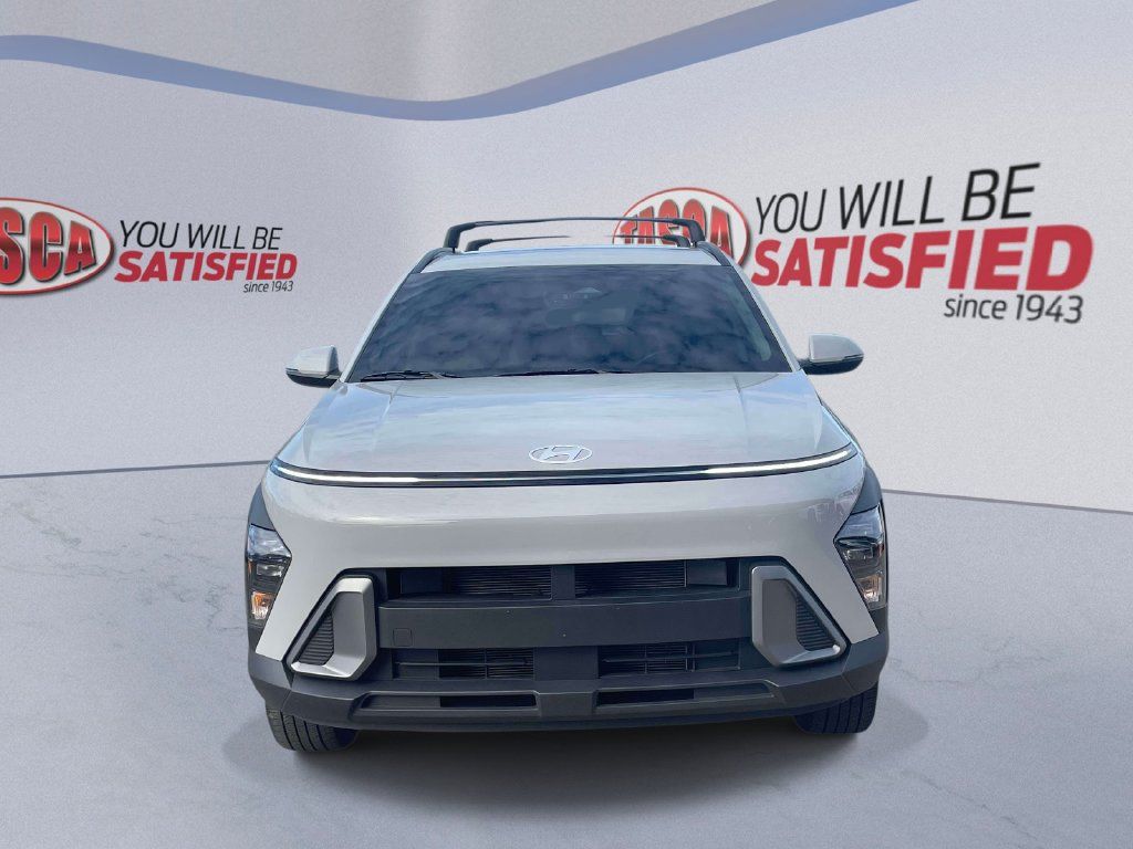 Certified 2024 Hyundai Kona SEL w/ Convenience Package AWD/4WD image 2