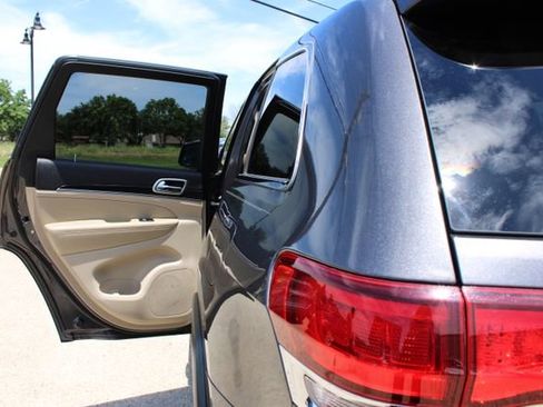 Used 2020 Jeep Grand Cherokee Limited RWD image 38