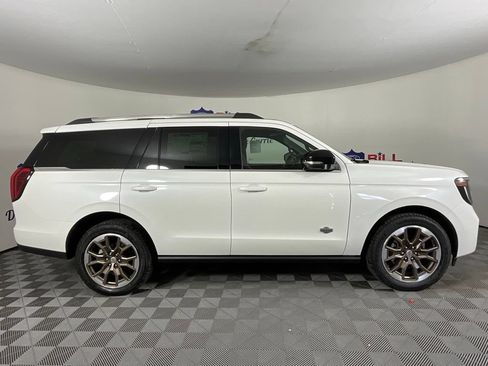 New 2027 Ford Expedition King Ranch AWD/4WD image 2