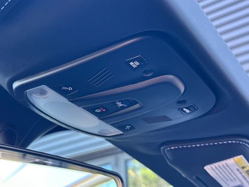 Used 2019 Ferrari 488 Spider image 20