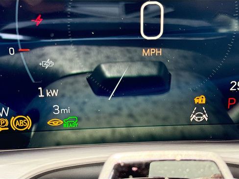 New 2026 Cadillac Vistiq Luxury image 11