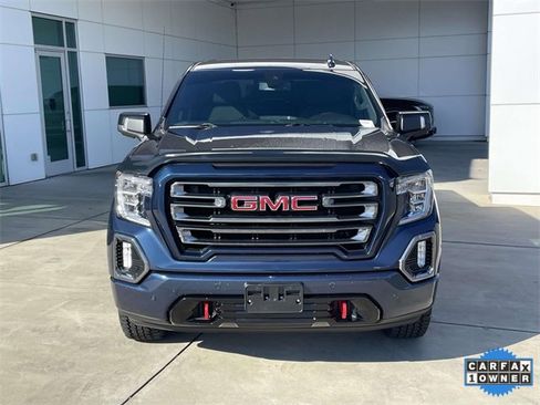 Used 2020 GMC Sierra 1500 AT4 w/ AT4 Premium Package image 3