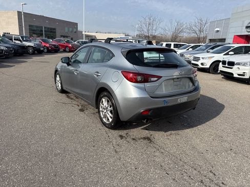 Used 2015 MAZDA MAZDA3 i Touring w/ Technology Package image 7