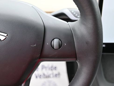 Used 2023 Tesla Model 3 Standard Range RWD image 22