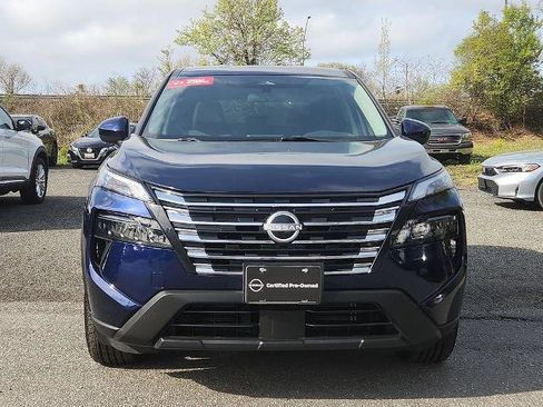 Certified 2024 Nissan Rogue SV AWD/4WD image 2