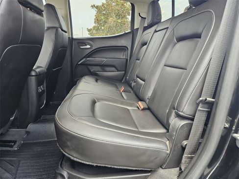 Used 2022 Chevrolet Colorado ZR2 image 16