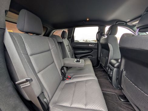 Used 2019 Jeep Grand Cherokee Laredo image 35
