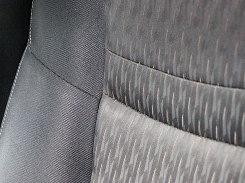 Used 2017 Nissan Rogue S FWD image 24