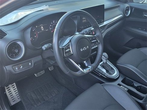 Used 2024 Kia Forte GT-Line image 9