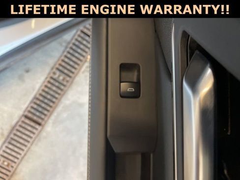 Used 2025 GMC Terrain Elevation image 32