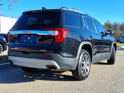Used 2021 GMC Acadia SLE w/ Driver Convenience Package image 3