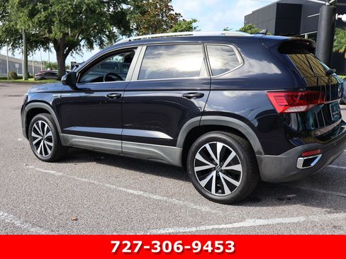 Used 2022 Volkswagen Taos SE w/ IQ.Drive SE Package AWD/4WD image 6